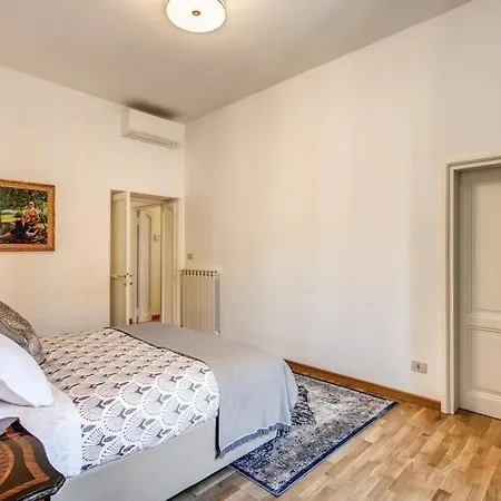 Cozy 3bdr Holiday With City View Prázdninový dům Řím